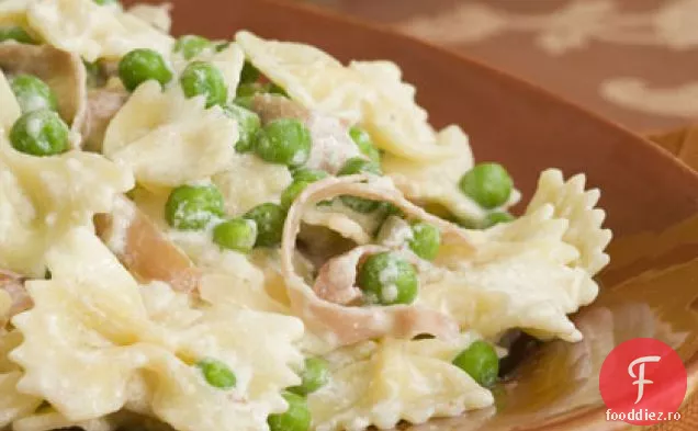 Farfalle cu Prosciutto și mazăre verde