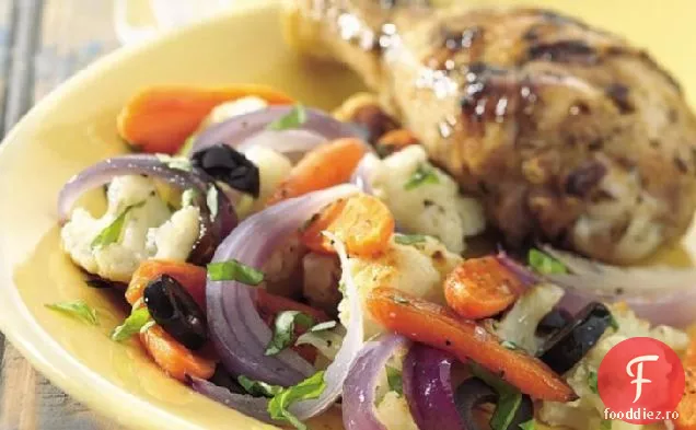 Pachete de conopidă, morcov și busuioc la grătar