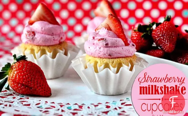 Cupcakes Cu Milkshake Cu Căpșuni