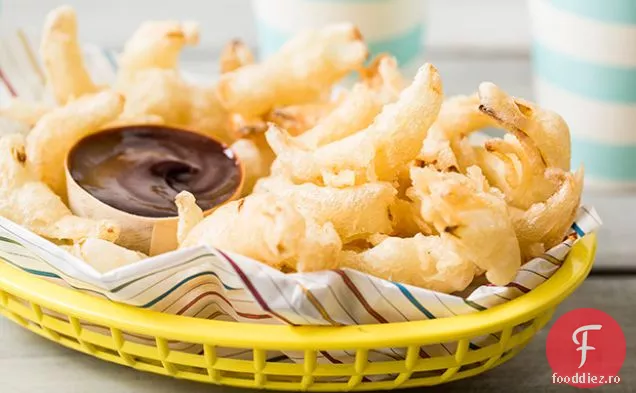 Dippers de ceapă prăjită cu Ketchup Balsamic