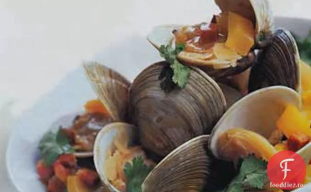 Scoici aburite în vin și Chorizo