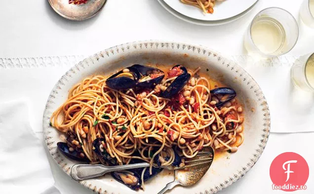 Spaghete cu midii și fasole albă