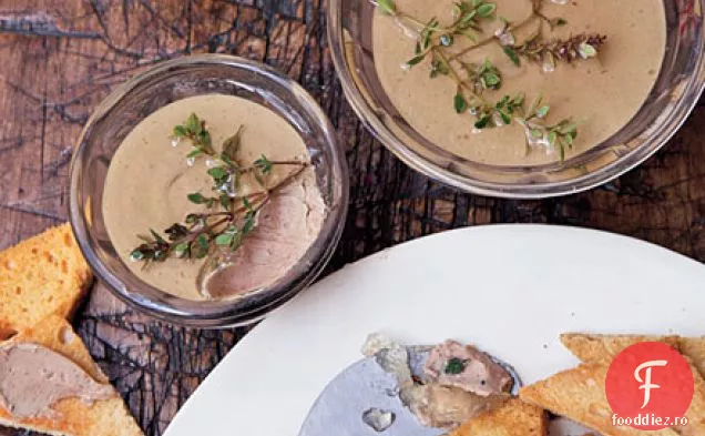 Mousse de ficat de pui cu Riesling-gel de cimbru 9de