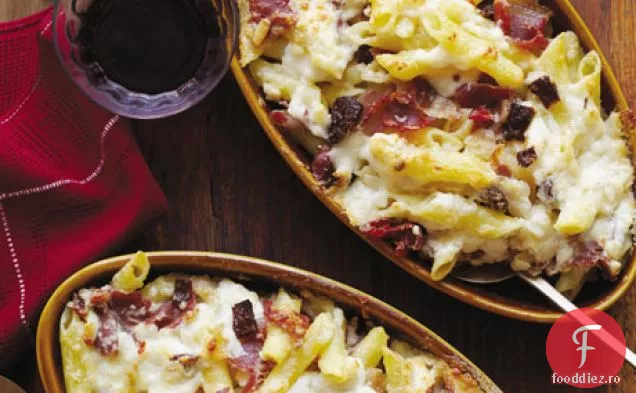 Penne cu Garrotxa, șuncă Serrano și roșii uscate la soare