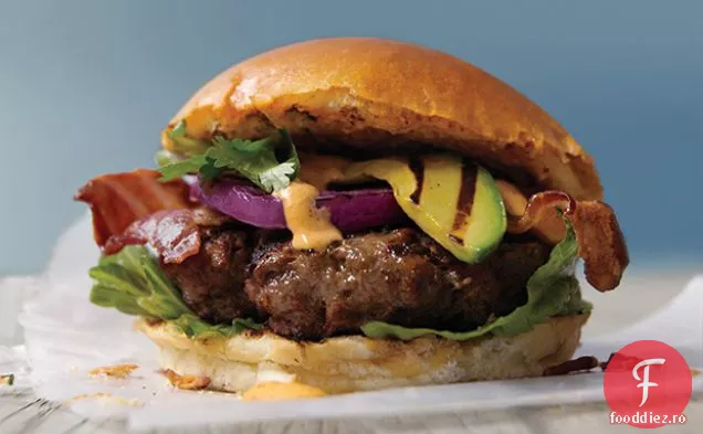 Burger Triplu De Fum