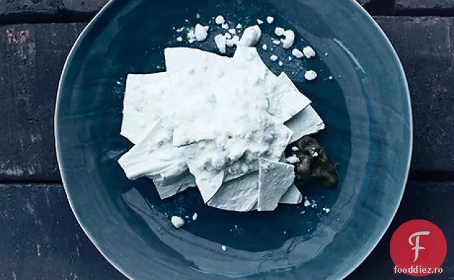 Sorbet de pere carbonizat cu brânză de capră 