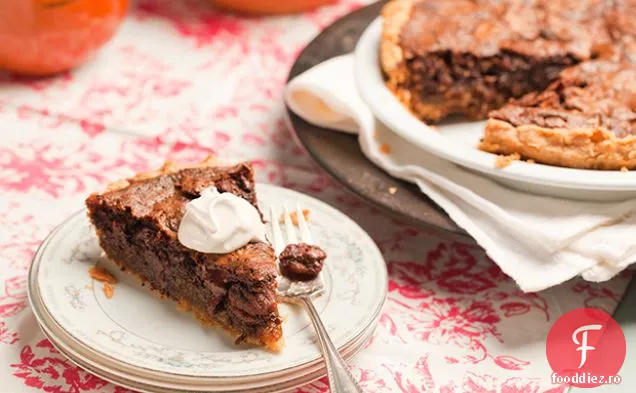 Placinta cu Pecan de ciocolata Frontera Grill cu frisca de cafea