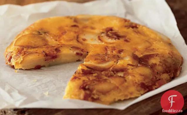Tort de cartofi cu brânză și slănină