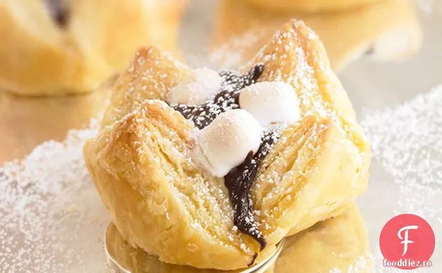 Cupe Cu Unt De Arahide Cu Ciocolată