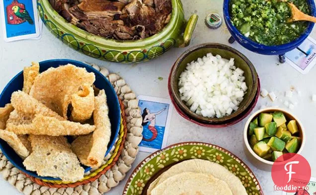 Tacos de Carnitas prăjite cu portocale, lapte și piper