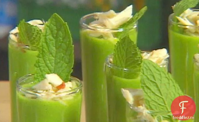 Shoturi de mazăre răcite cu Crab picant