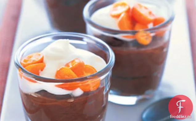 Mousse de ciocolată neagră cu Kumquats zahăr