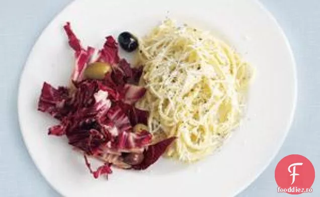 Rețetă Cremoasă De Paste Pecorino Cu Salată Radicchio