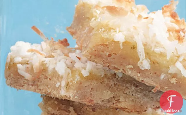 Batoane de nucă de cocos-Lime cu crustă de alune