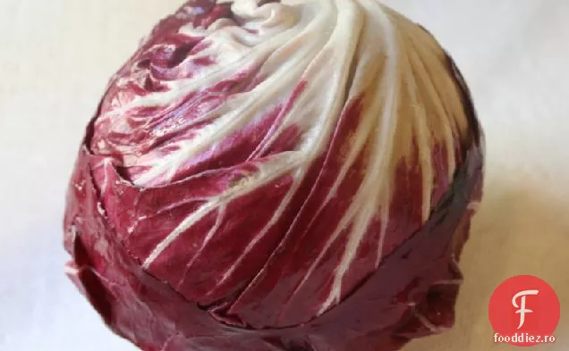 Salată Radicchio Cu Grapefruit Și Pecorino