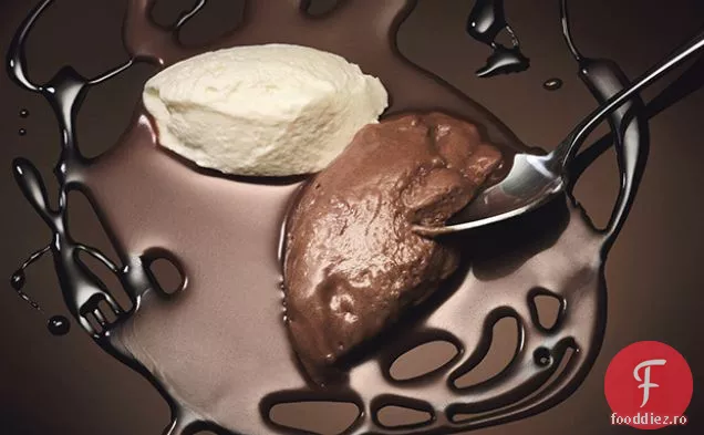 Mousse de ciocolată cu lapte cu Ganache de Port și biciuit Cr Apormme fra Aperculche