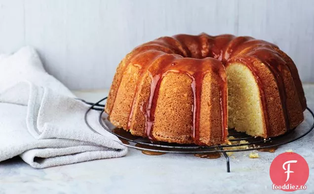 Tort Bundt Cu Lămâie-Zară