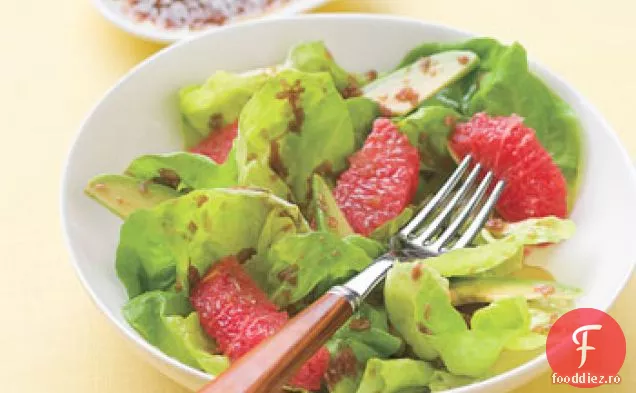 Salată de Grapefruit și Avocado cu sos de ghimbir-Cassis