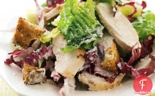 Salată De Caesar Cu Pui De Lapte
