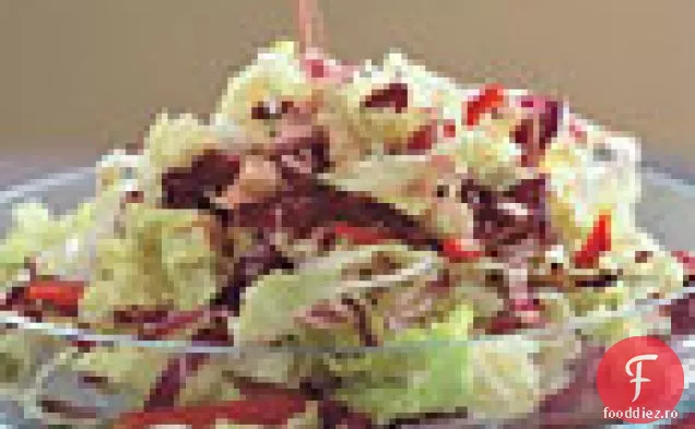 Varză Savoy Și Salată Radicchio Cu Sos De Portocale De Sânge