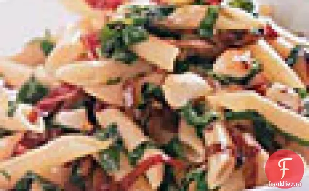 Penne cu rucola ofilită, Radicchio și Mozzarella afumată