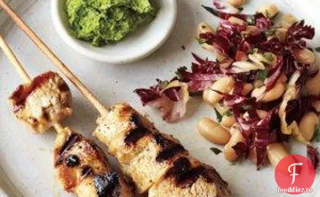 Frigarui De Pui Cu Salata De Fasole Si Pesto