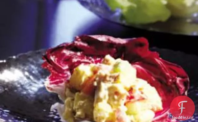Salată De Cartofi În Cupe Radicchio