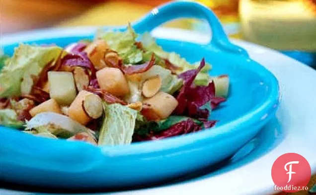 Salată de Escarole cu pepeni și Prosciutto crocant