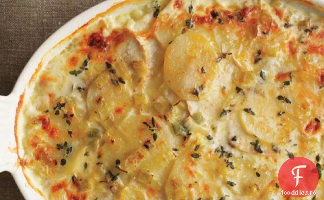 Gratin de cartofi și rădăcină de țelină cu praz