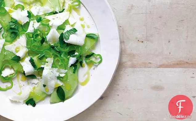Pepene verde, ardei Cubanelle și salată de Ricotta