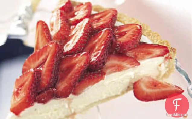 Tartă cu Mousse de căpșuni și ciocolată albă