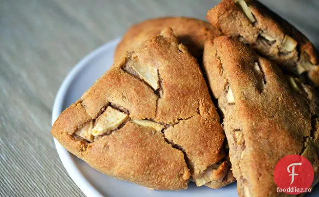 Scones Cu Mere De Scorțișoară