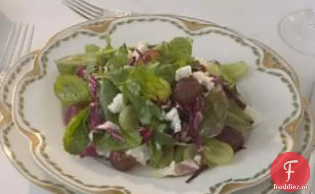 Verdețuri Mixte Cu Struguri Și Feta