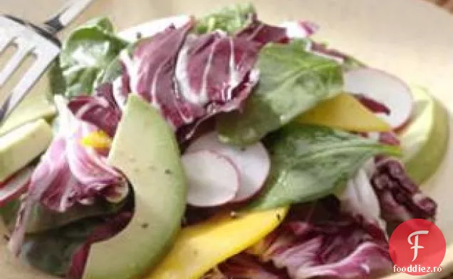 Salată De Spanac, Avocado Și Mango