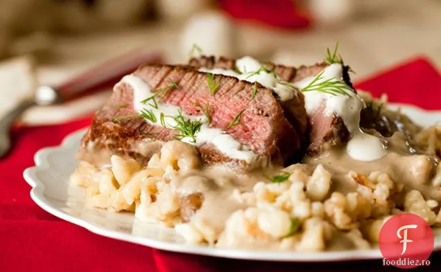 Stroganoff de vită cu Spaetzle piperat
