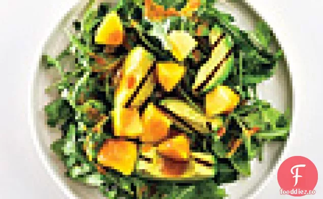 Salată de Avocado cu piersici