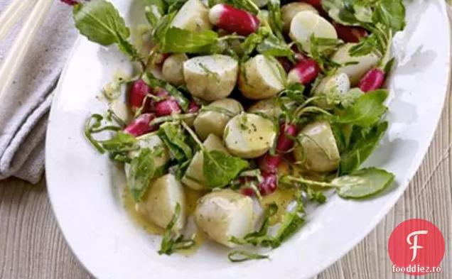 Salată Caldă De Ridichi, Jersey Royals Și Măcriș Cu Muștar, Dar