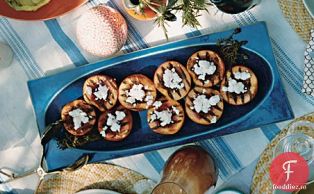 Nectarine la grătar cu Feta