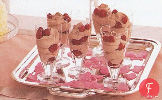 Mousse de ciocolată cu zmeură