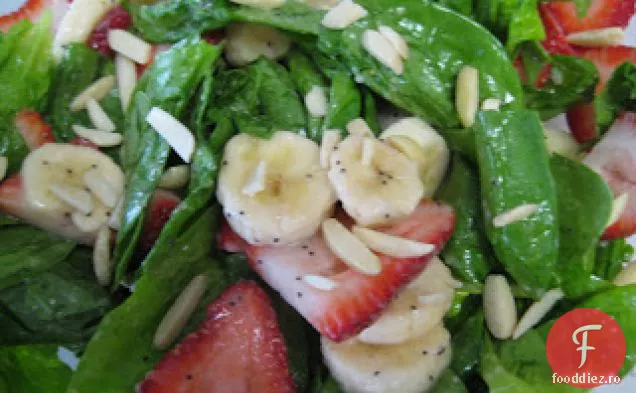 Salată De Spanac De Vară