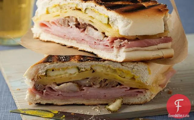 Sandwich Cubanez La Grătar (Sandwich Cubano)
