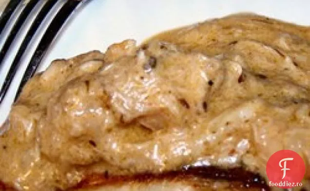 Grouper fript cu sos cremos de Crab și creveți