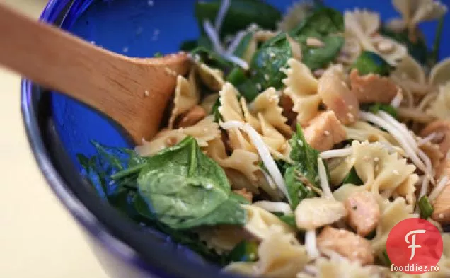 Salată Asiatică De Spanac