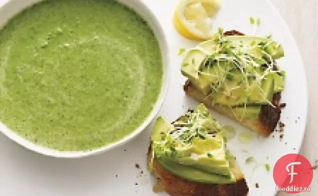 Supă de Broccoli-spanac cu pâine prăjită de Avocado