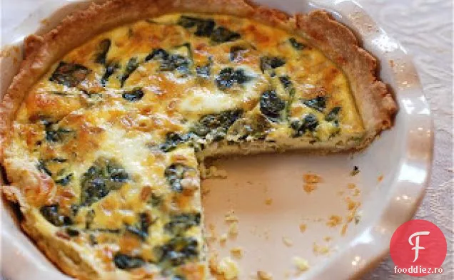 Quiche De Legume Cu Spanac, Ceapă Și Nuci De Pin