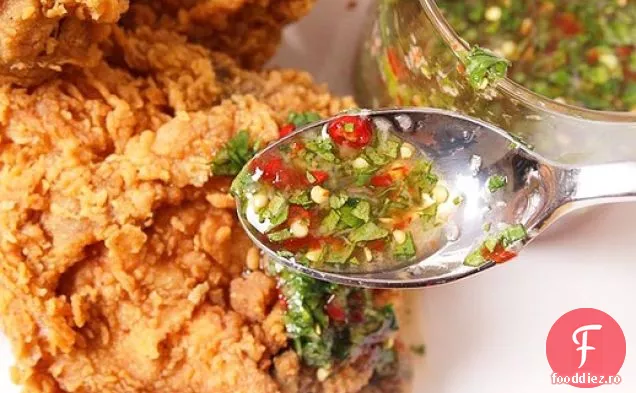 Sos de Chili, Lime și coriandru în stil thailandez