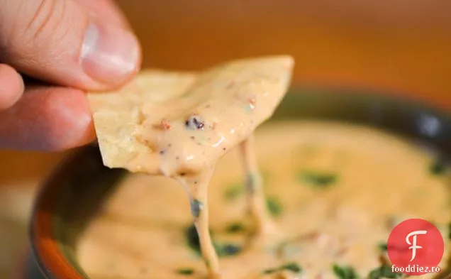 Chorizo, ciuperci și ceapă Queso