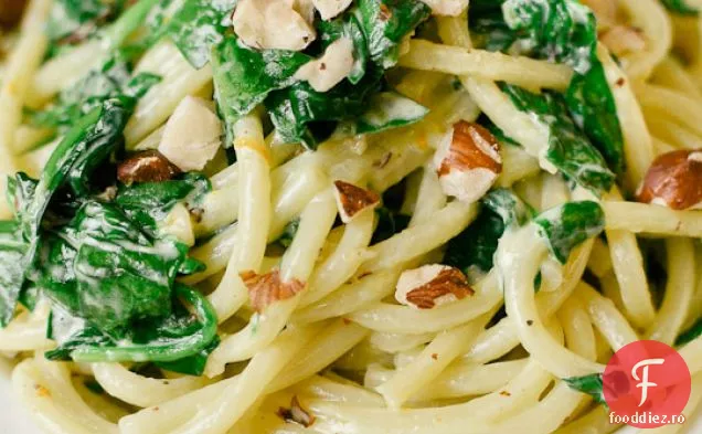 Spaghete Cu Mascarpone, Lămâie Meyer, Spanac Și Alune