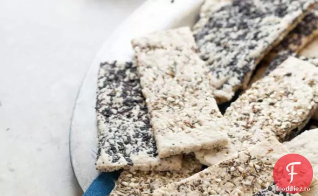 Crackers Crocante Însămânțate În Trei Moduri (Fără Gluten, Fără Cereale, Vegan, Paleo, Fără Nuci)