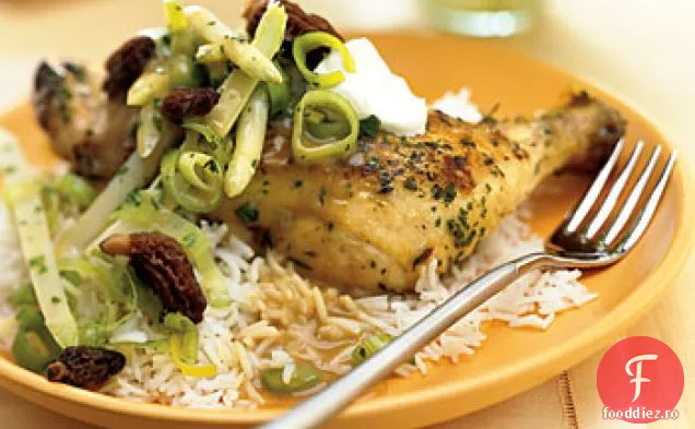 Carne de pui fiert cu sparanghel alb si Morel saut cu CR saut fra saut